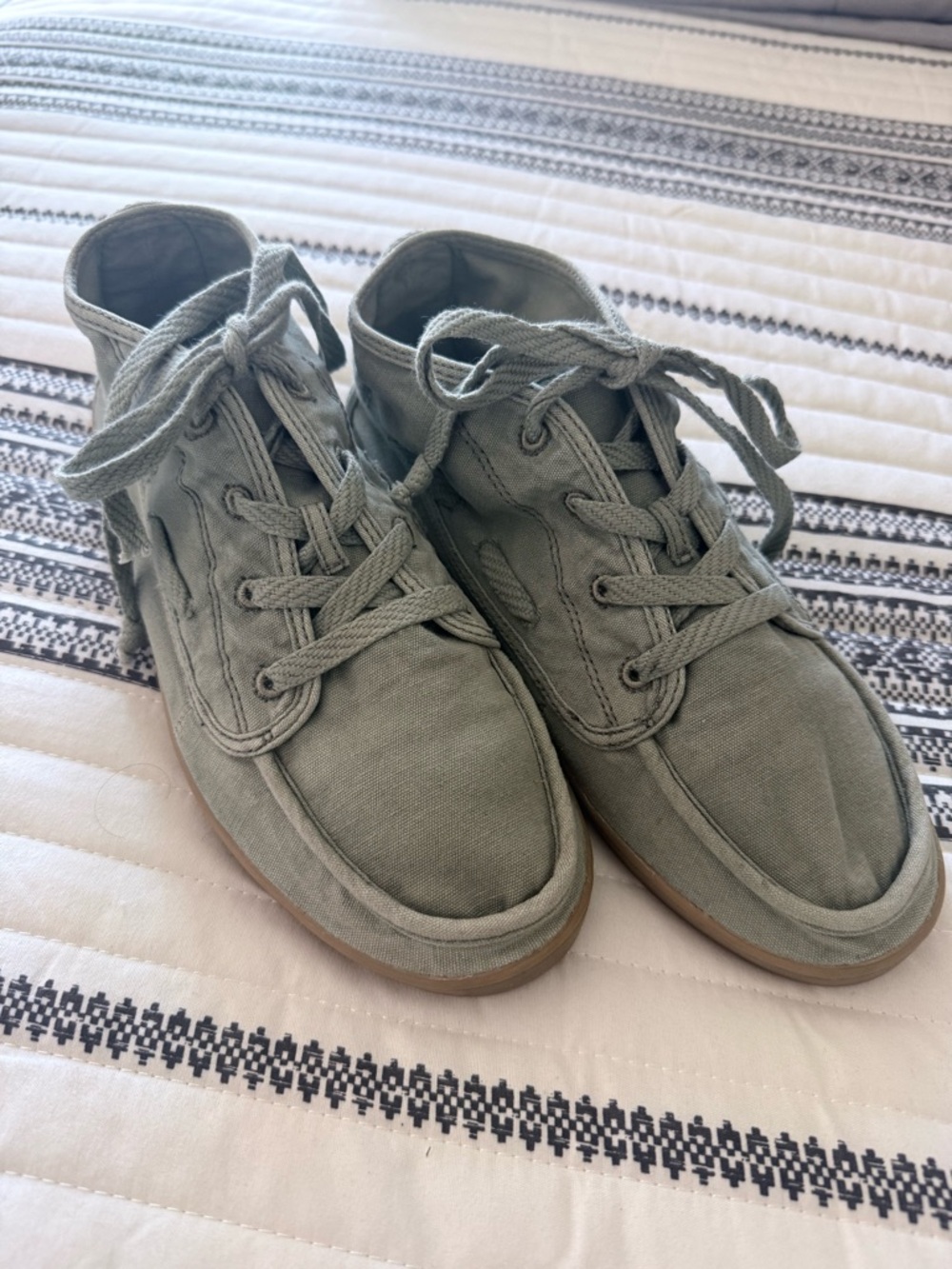 Sanuk Olive Green Canvas High-Top Sneakers